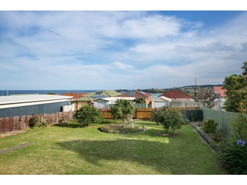 70 Cathedral Rocks Ave, Kiama Downs NSW 2533