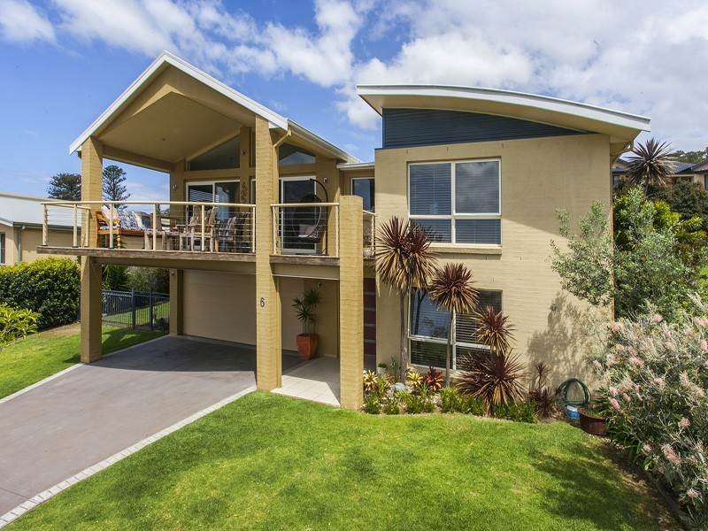 6 Price Ave, Kiama NSW 2533