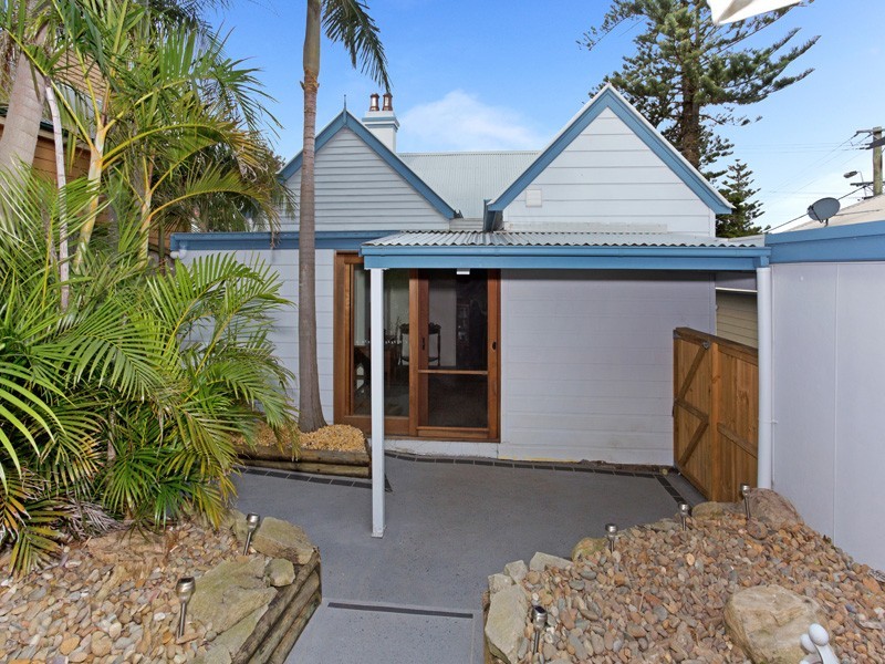 21 Collins Street, Kiama NSW 2533