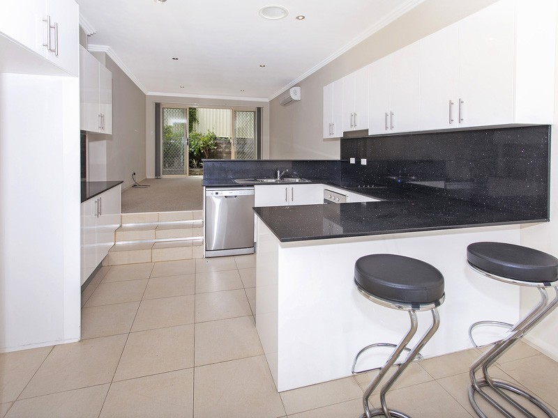 2/10 King Street, Kiama NSW 2533