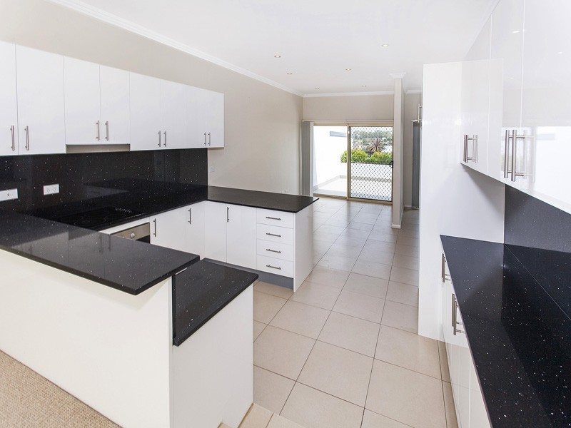 2/10 King Street, Kiama NSW 2533