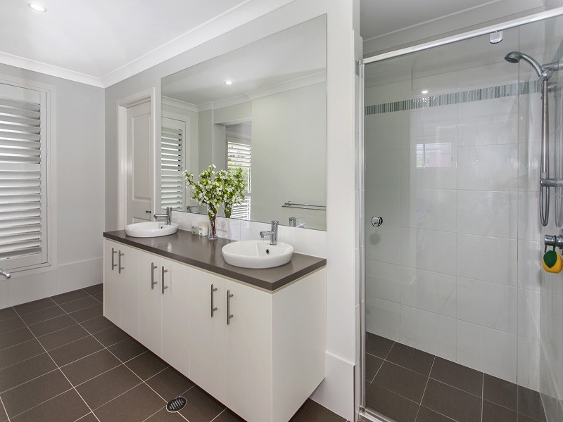 5 Eugene Street, Kiama NSW 2533