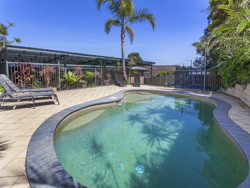 12 Tarrant Avenue, Kiama Downs NSW 2533