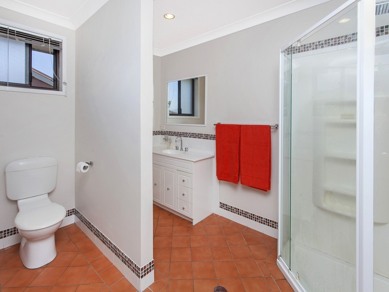 12 Tarrant Avenue, Kiama Downs NSW 2533