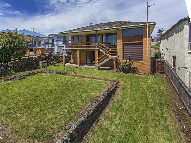 75 Attunga Avenue, Kiama Heights NSW 2533