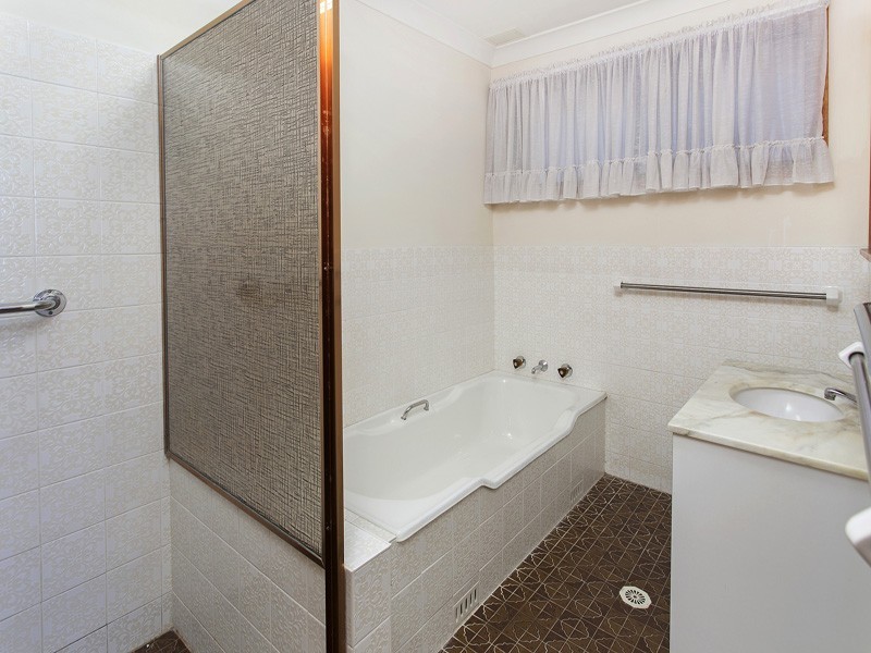 75 Attunga Avenue, Kiama Heights NSW 2533