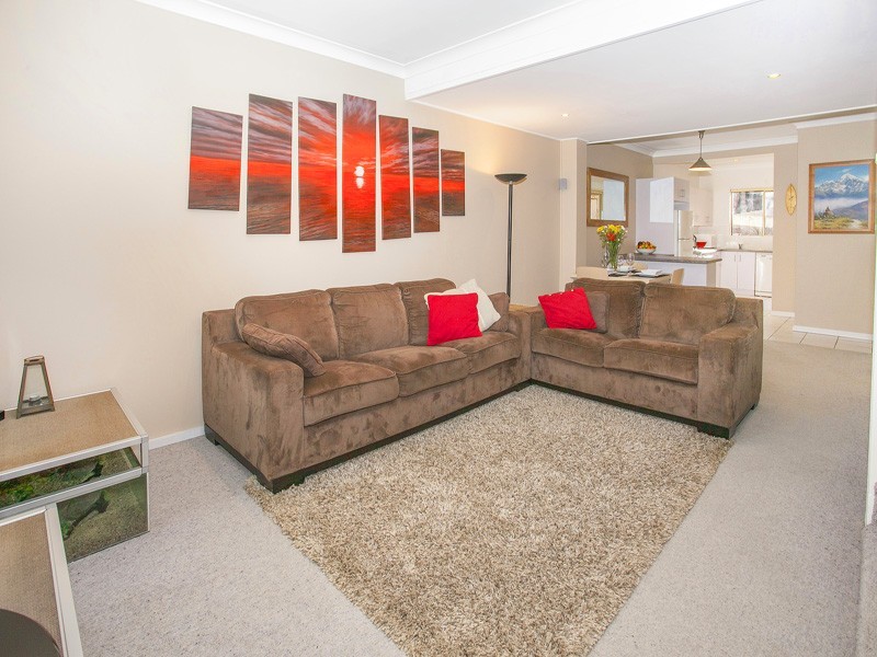 2/3 Meares Place, Kiama NSW 2533