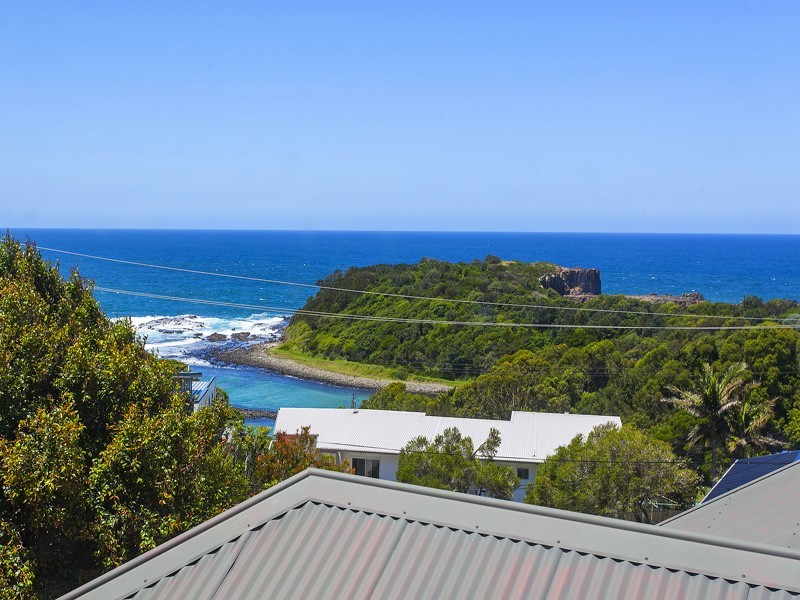 37 Cathedral Rocks Ave, Kiama Downs NSW 2533