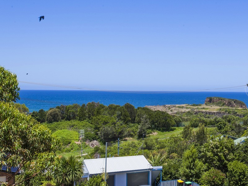 37 Cathedral Rocks Ave, Kiama Downs NSW 2533