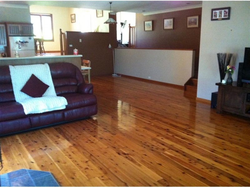 19 Tarrant Ave, Kiama Downs NSW 2533