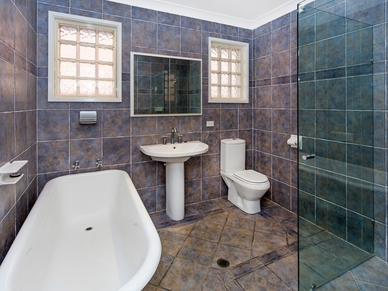 11 Antrim Street, Kiama NSW 2533