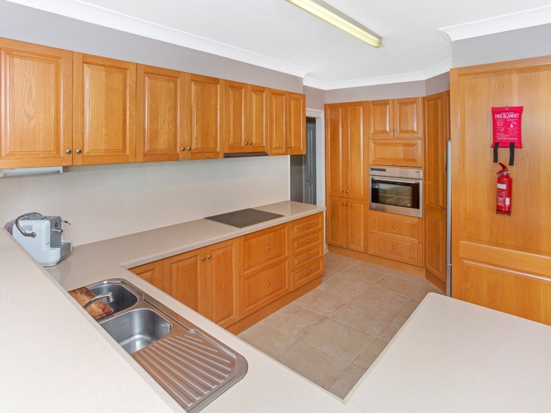 11 Antrim Street, Kiama NSW 2533