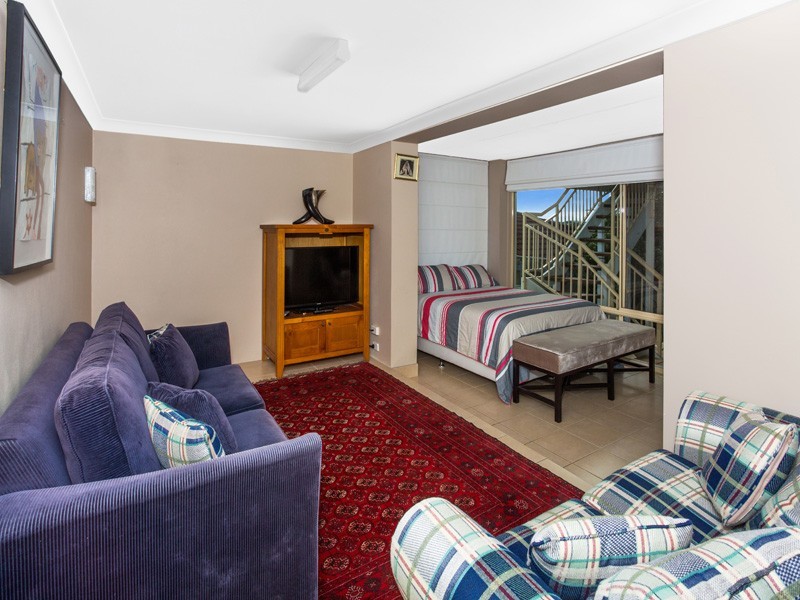 11 Antrim Street, Kiama NSW 2533