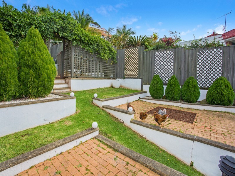 24 Belvedere Street, Kiama NSW 2533