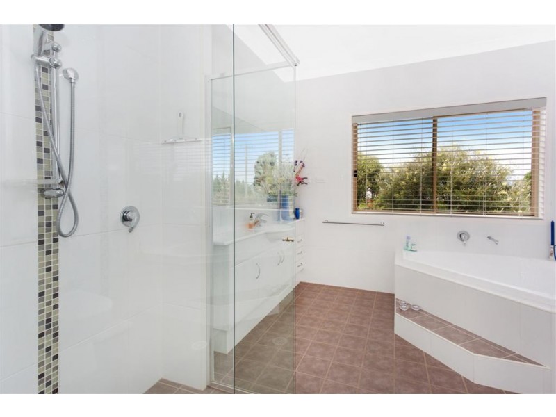 22 St Andrews Way, Coolangatta NSW 2535