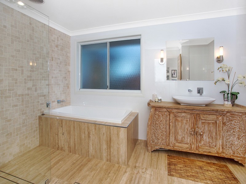 33 Alexander Avenue, Kiama Downs NSW 2533