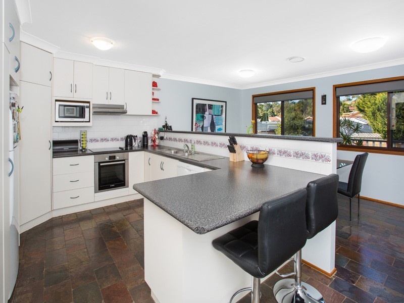 51 Meehan Drive, Kiama Downs NSW 2533