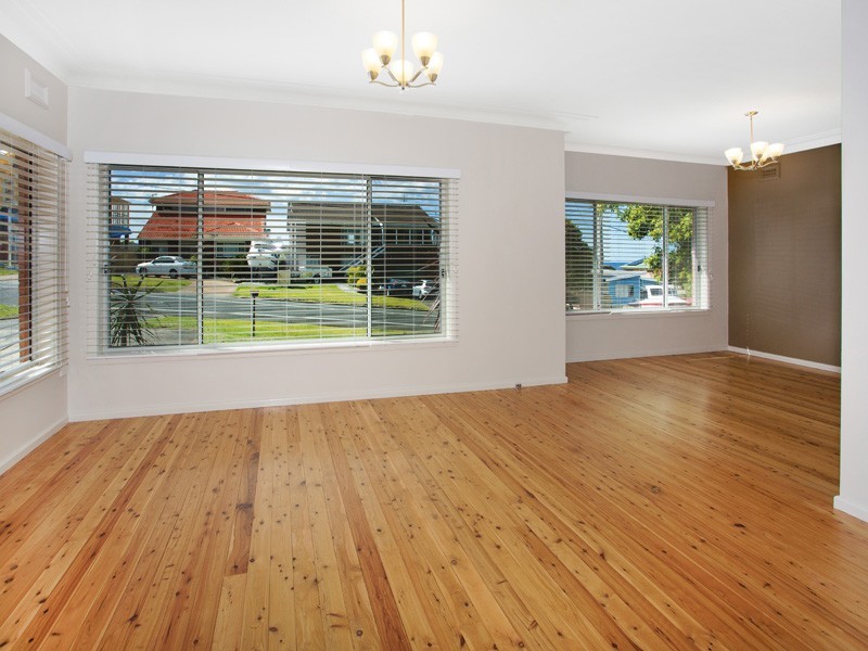 61 North Kiama Drive, Kiama Downs NSW 2533