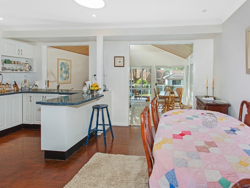 63 Barton Drive, Kiama Downs NSW 2533