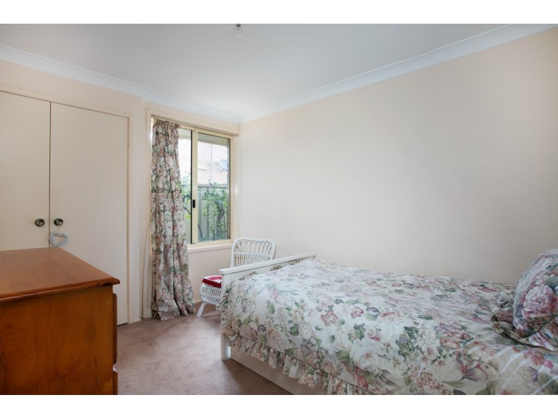 49 Barton Drive, Kiama Downs NSW 2533