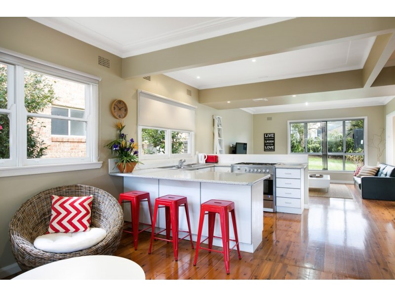 16 Farmer Street, Kiama NSW 2533