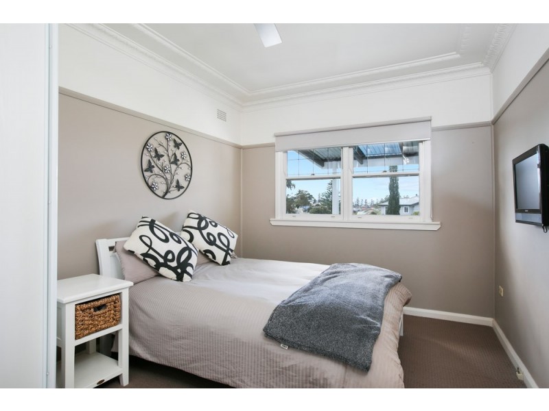 16 Farmer Street, Kiama NSW 2533