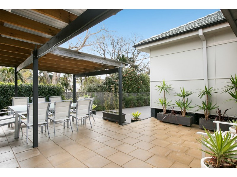 16 Farmer Street, Kiama NSW 2533