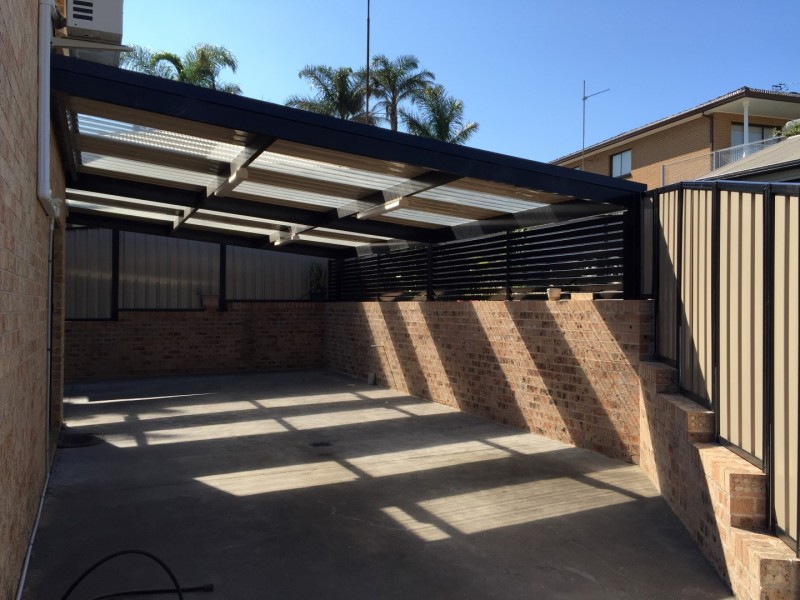 15 Illowra Crescent, Primbee NSW 2502