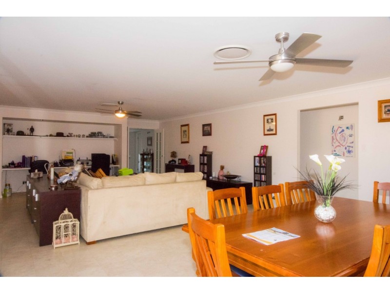 30 Blue Bell Way, Worrigee NSW 2540