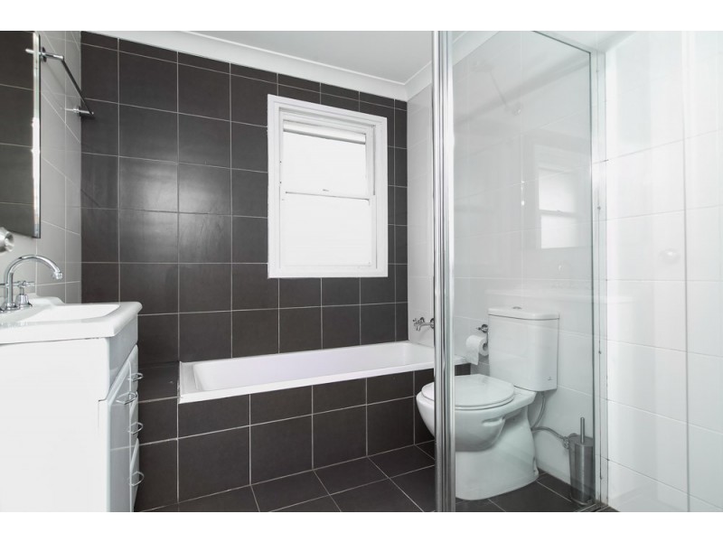 38 Charlton Street, Mount Warrigal NSW 2528