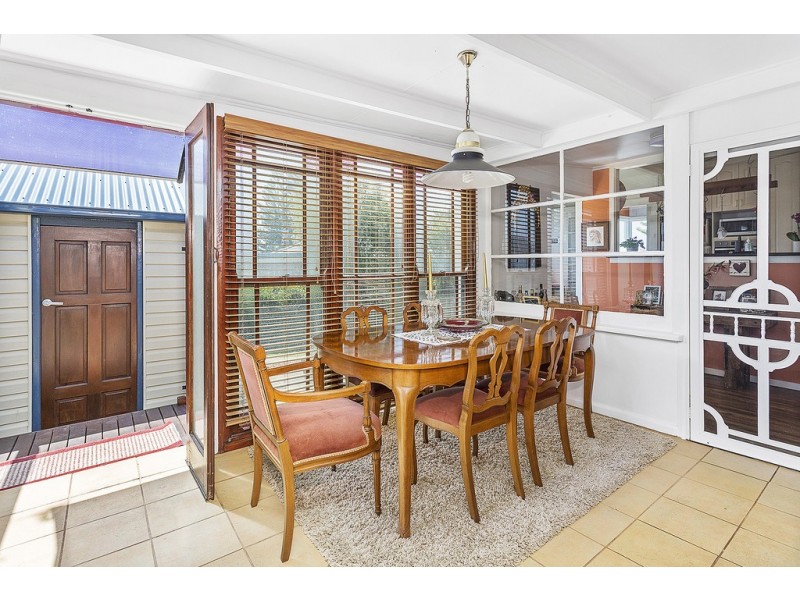 6 Hutchinson Street, Kiama Downs NSW 2533