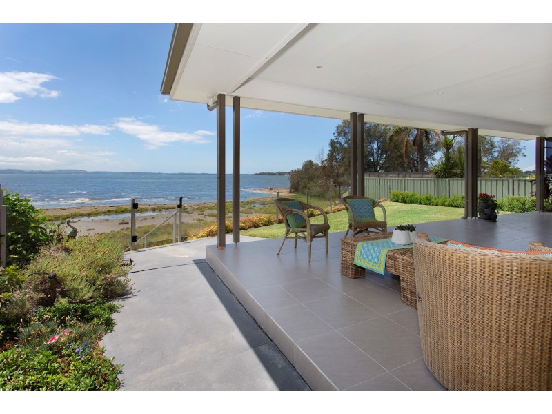61 The Boulevarde, Oak Flats NSW 2529