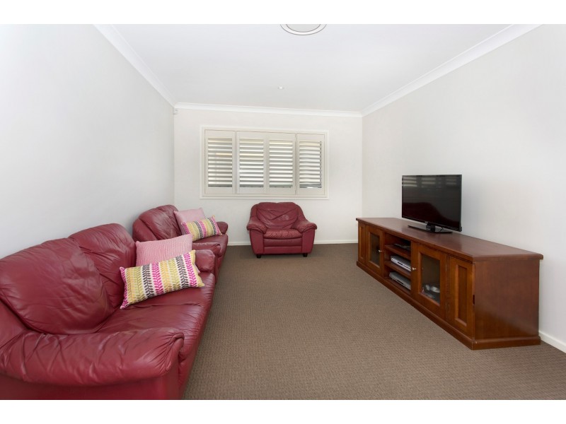61 The Boulevarde, Oak Flats NSW 2529
