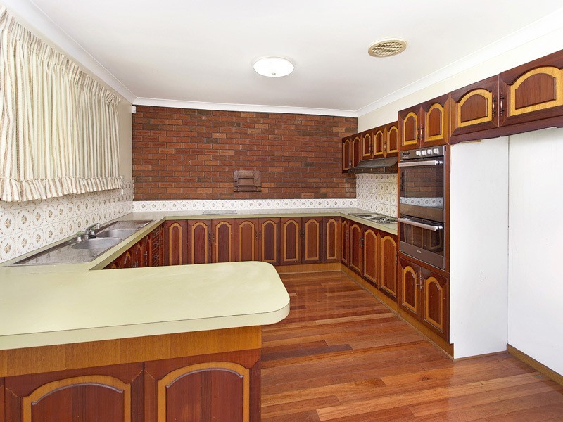 130 Captain Cook Drive, Barrack Heights NSW 2528
