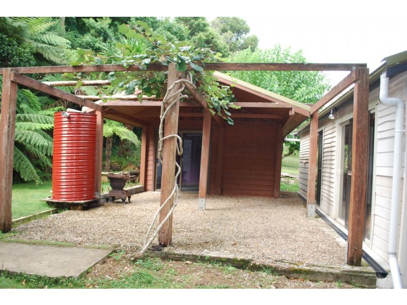 568 Foxground Road, Foxground NSW 2534