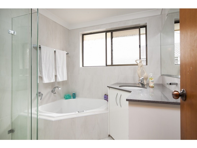 45 North Kiama Drive, Kiama Downs NSW 2533