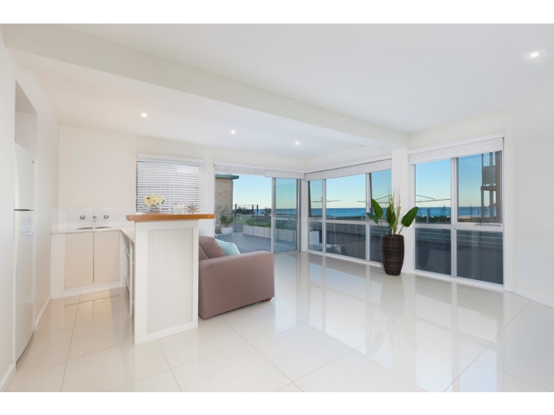 36 Johnson Street, Kiama Downs NSW 2533