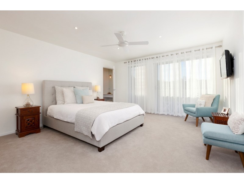 36 Johnson Street, Kiama Downs NSW 2533