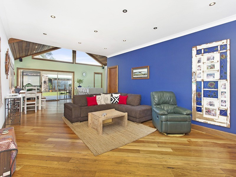 15 RAILWAY AVENUE, Minnamurra NSW 2533