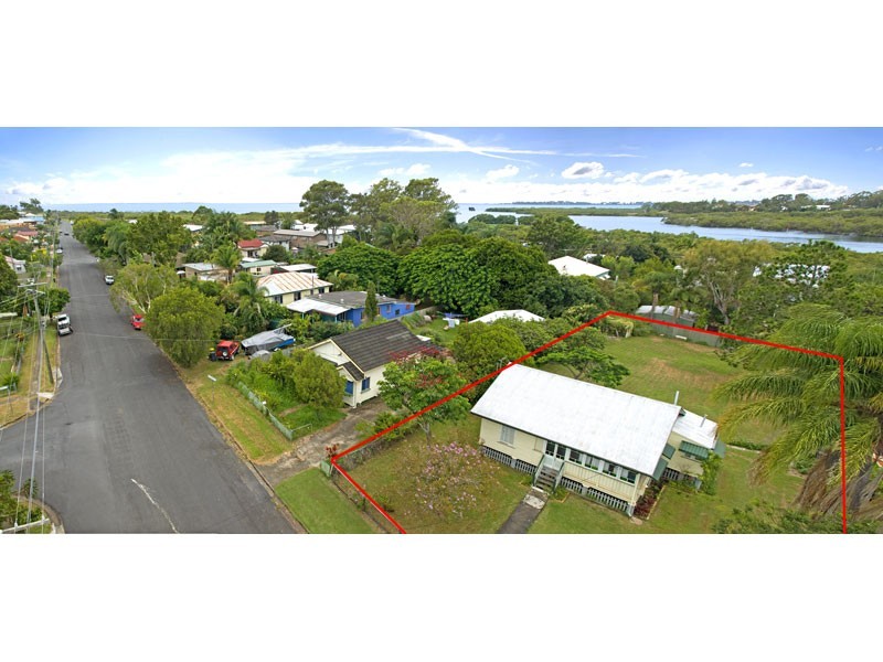 46 Bellevue Pde, Lota QLD 4179