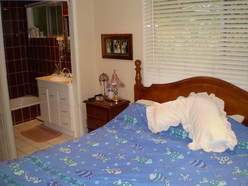 1715 Mt Gravatt-Capalaba Rd, Chandler QLD 4155