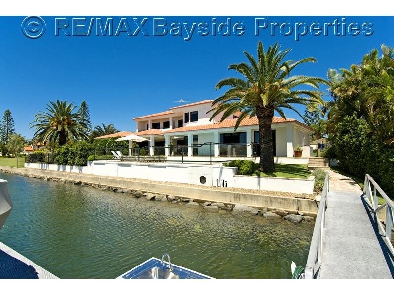 44 Masthead Dr, Raby Bay QLD 4163