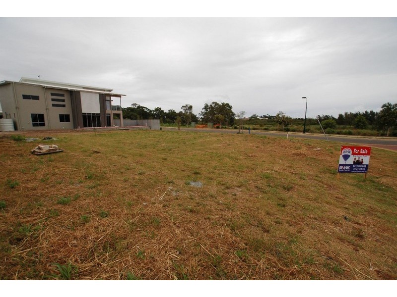 1 Seaspray Street, Thornlands QLD 4164