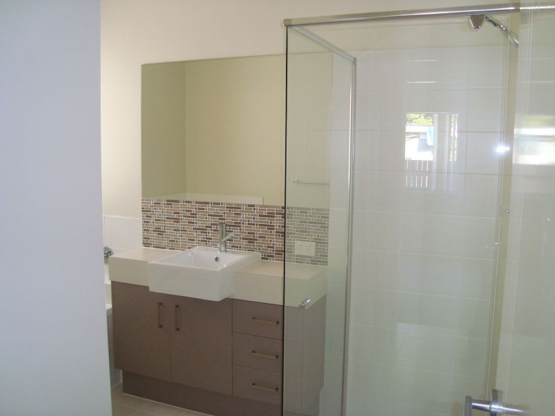 2/64 Sturgeon Street, Ormiston QLD 4160