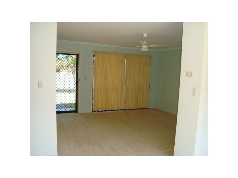 8 Amaryllis Street, Alexandra Hills QLD 4161