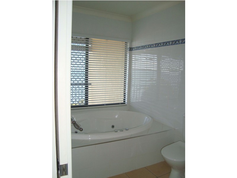 6/123  Shore Street North, Cleveland QLD 4163