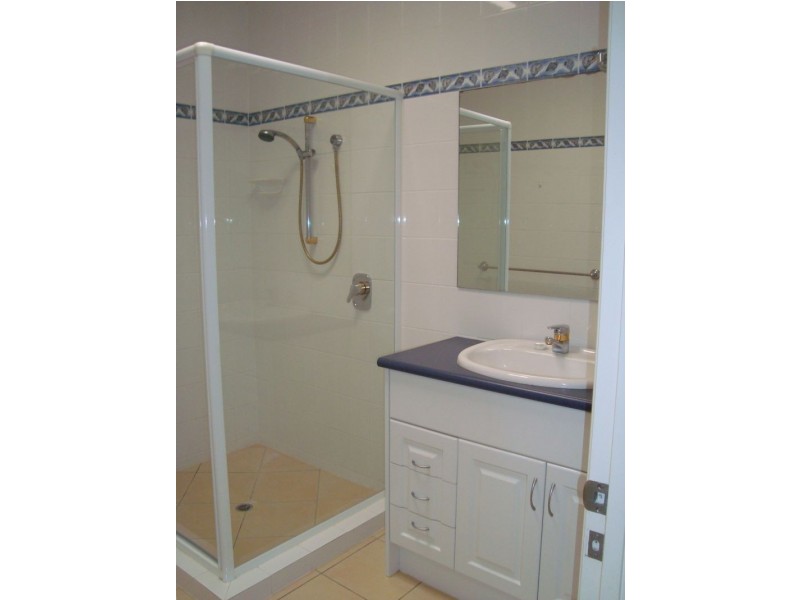 6/123  Shore Street North, Cleveland QLD 4163