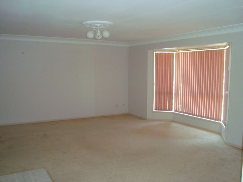 12 Emerald St, Alexandra Hills QLD 4161