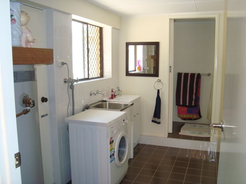 15 Kennedy Drive, Capalaba QLD 4157