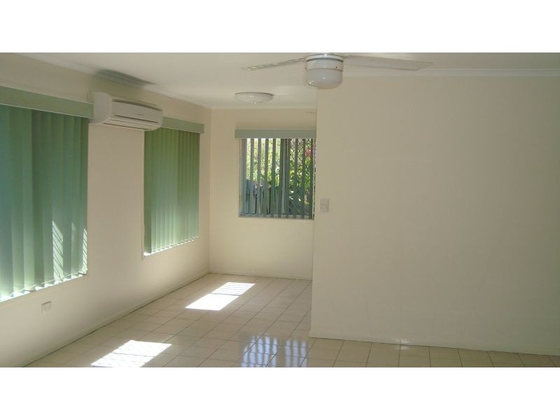 11 Marginalia Street, Cleveland QLD 4163